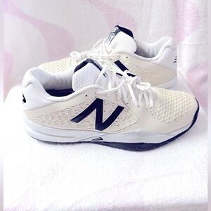 New Balance 996 Men's Size 12.5
RevLite Beige Cream, like new!